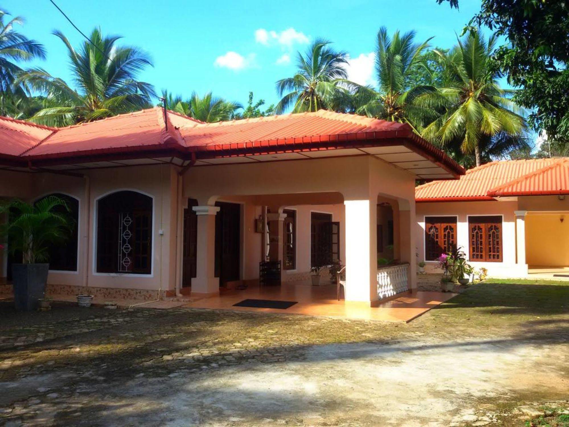 Dambulla City Hostel Buitenkant foto
