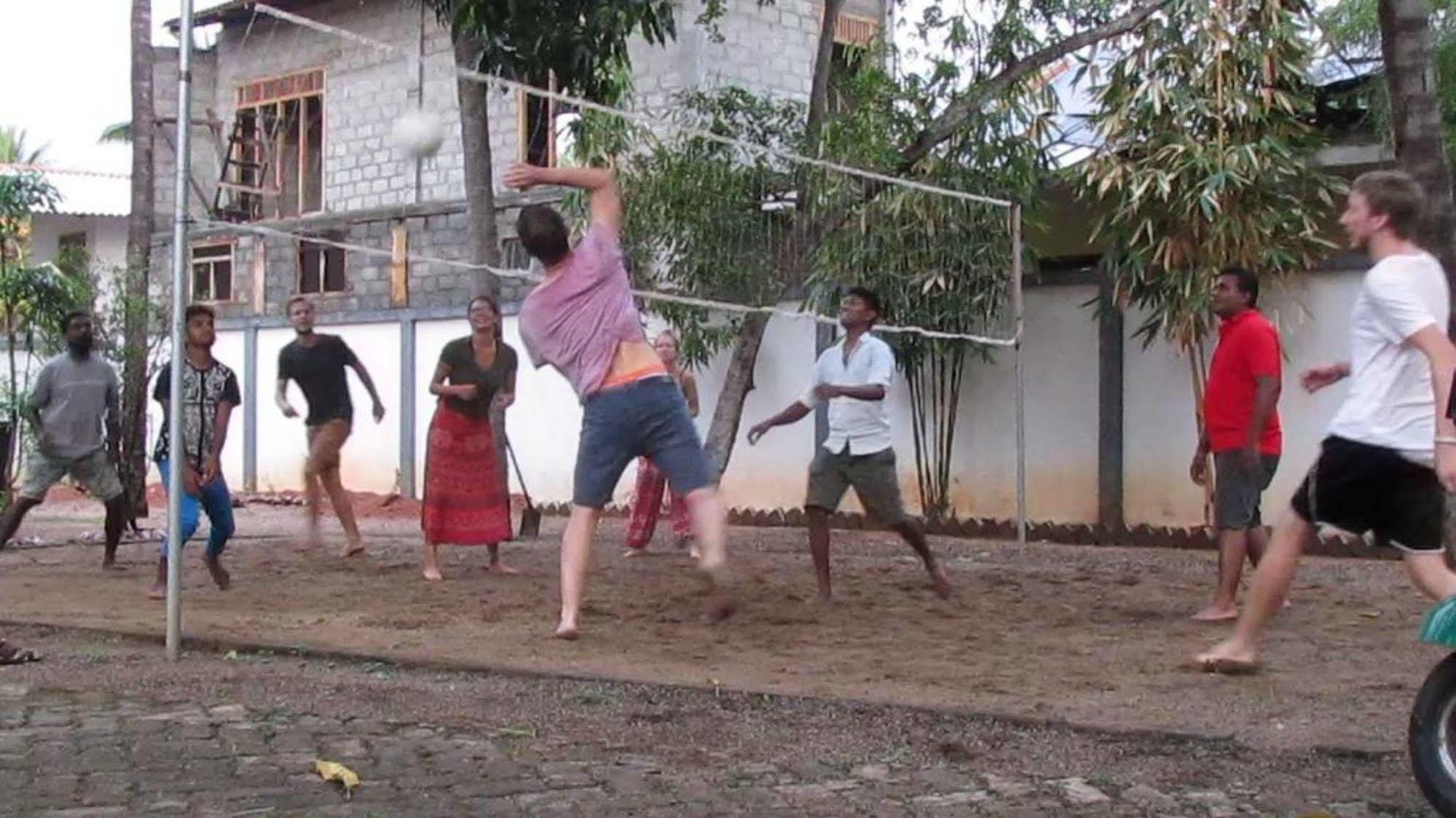 Dambulla City Hostel Buitenkant foto