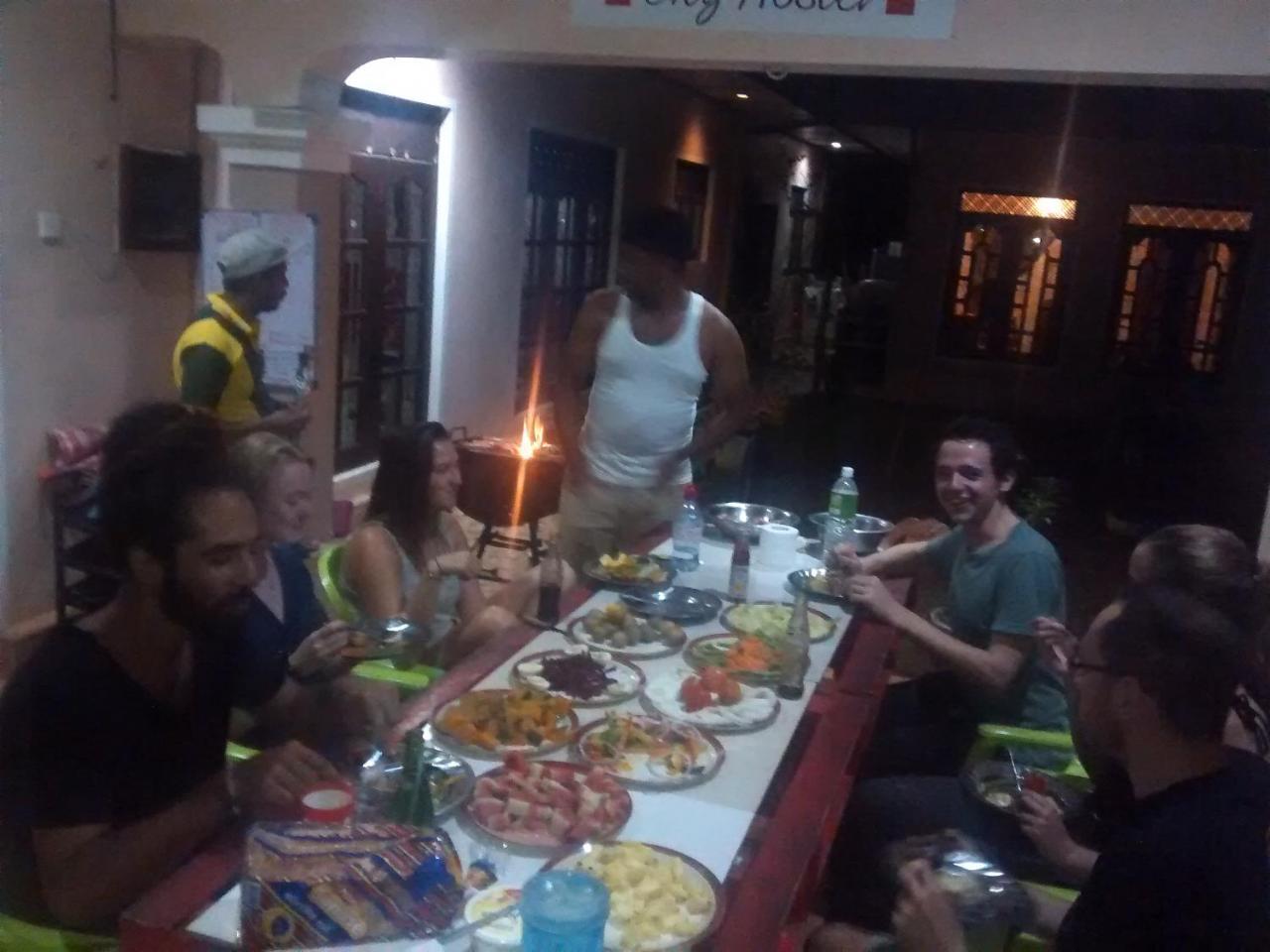 Dambulla City Hostel Buitenkant foto